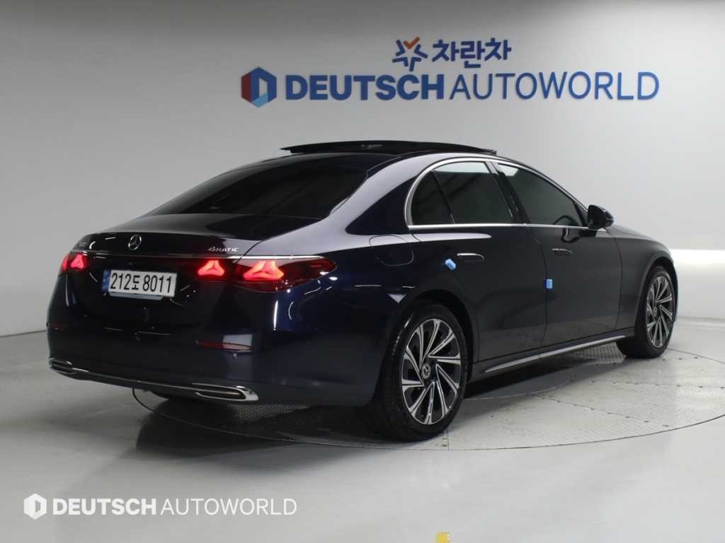 벤츠 E 클래스 E-클래스 W214 E300 4MATIC 익스클루시브 이미지 2