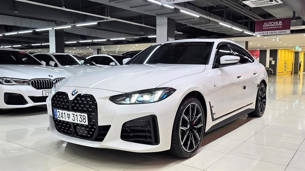BMW 4시리즈 4시리즈 (G22) 420i 그란쿠페 M 스포츠 프로 이미지 1