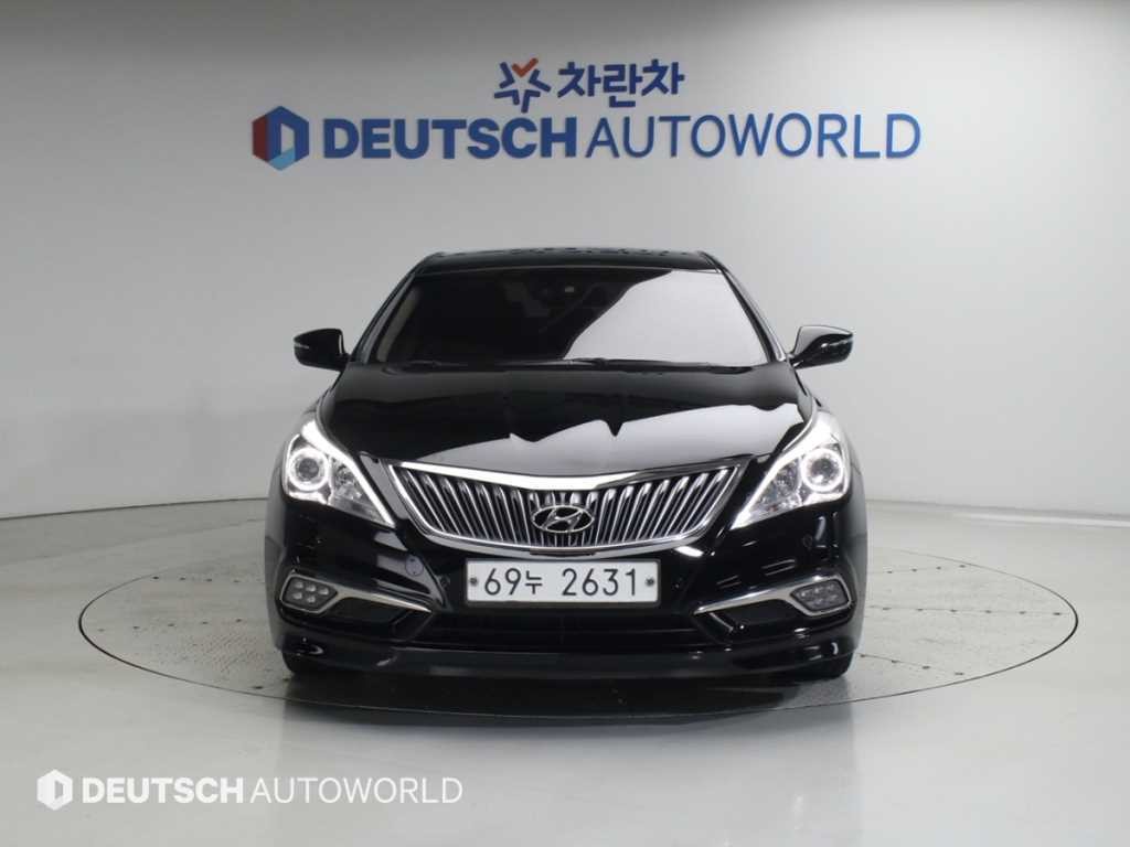 현대 그랜저 그랜저 HG HG300 EXCLUSIVE 스페셜 이미지 3