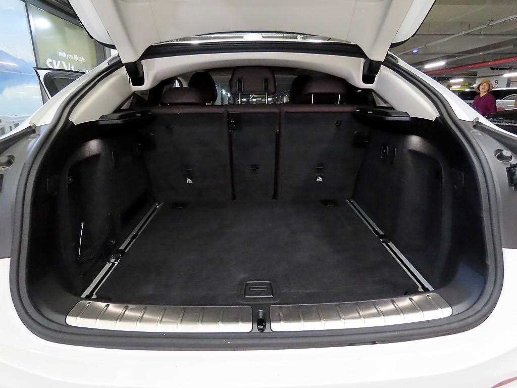 BMW X4 X4 (G02) xDrive 20i xLine 이미지 17