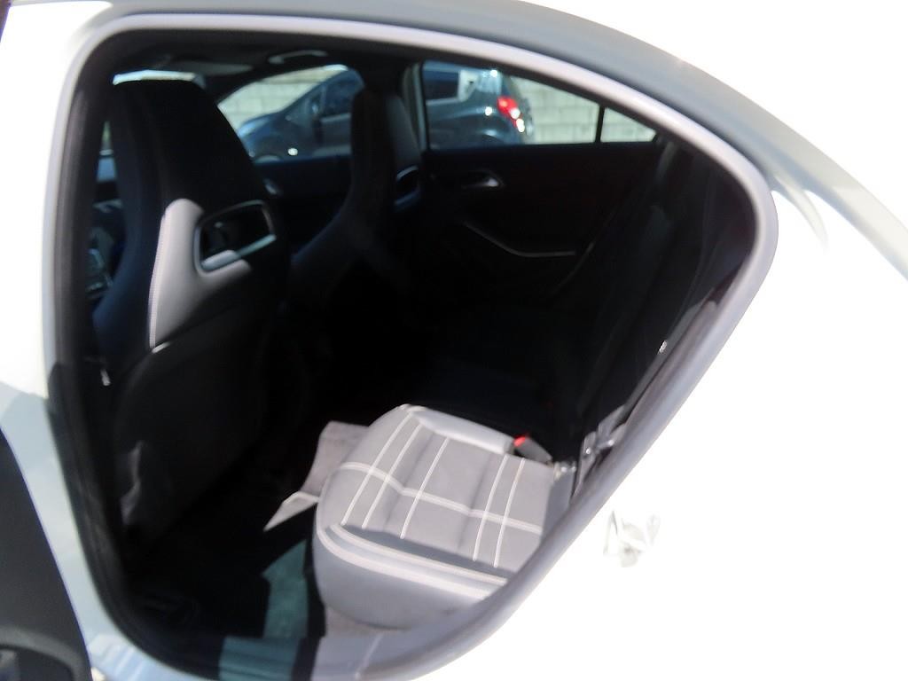벤츠 A 클래스 A클래스 W176 A180 CDI 나이트 이미지 6