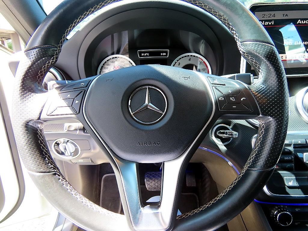 벤츠 A 클래스 A클래스 W176 A180 CDI 나이트 이미지 8