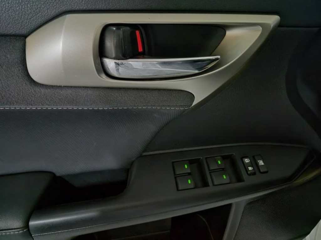 렉서스 CT 뉴CT CT200H 슈프림 이미지 17