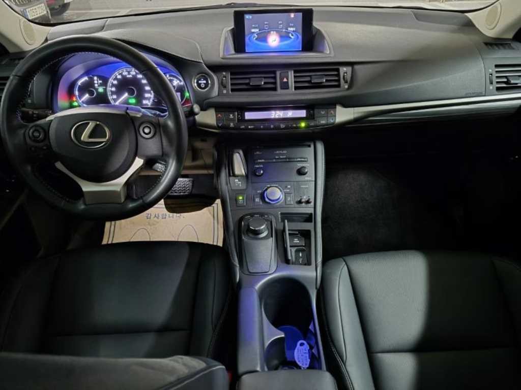 렉서스 CT 뉴CT CT200H 슈프림 이미지 9