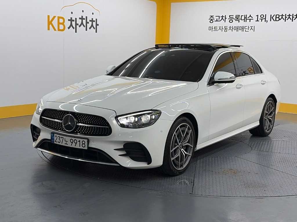 벤츠 E 클래스 E-클래스 W213 E220d 4MATIC AMG라인 이미지 1