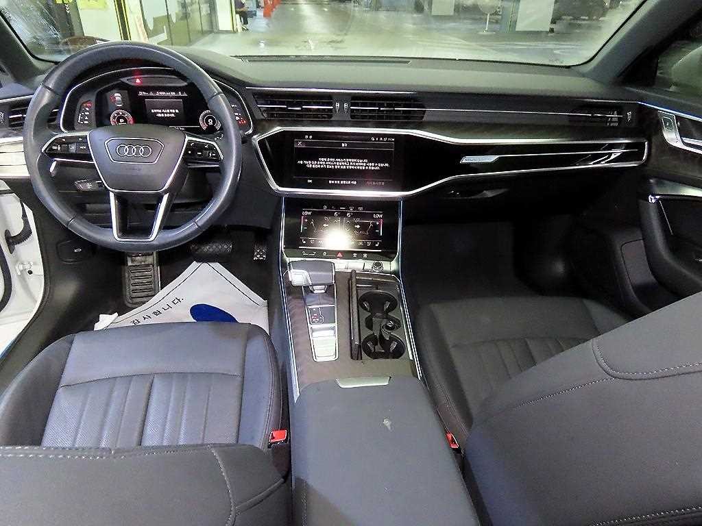 아우디 A6 A6 (C8) 40 TDI 콰트로 프리미엄 이미지 10