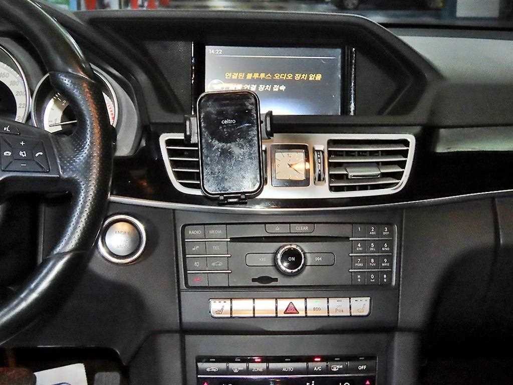 벤츠 E 클래스 E-클래스 W212 E220 블루텍 아방가르드 이미지 11