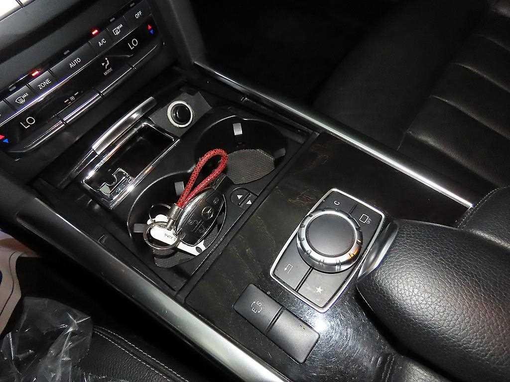 벤츠 E 클래스 E-클래스 W212 E220 블루텍 아방가르드 이미지 13