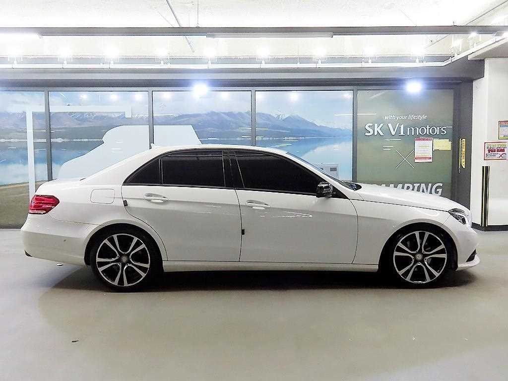 벤츠 E 클래스 E-클래스 W212 E220 블루텍 아방가르드 이미지 3