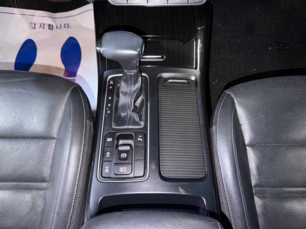 기아 쏘렌토 더 뉴 쏘렌토 디젤 2.2 4WD 노블레스 스페셜 이미지 13