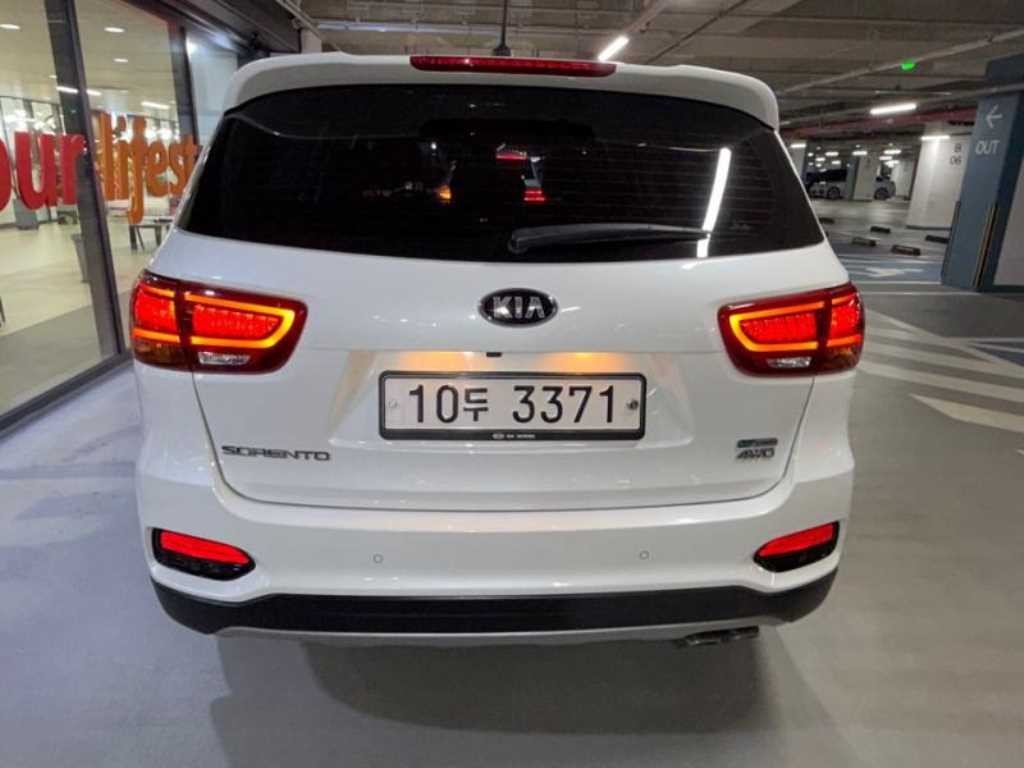 기아 쏘렌토 더 뉴 쏘렌토 디젤 2.2 4WD 노블레스 스페셜 이미지 5