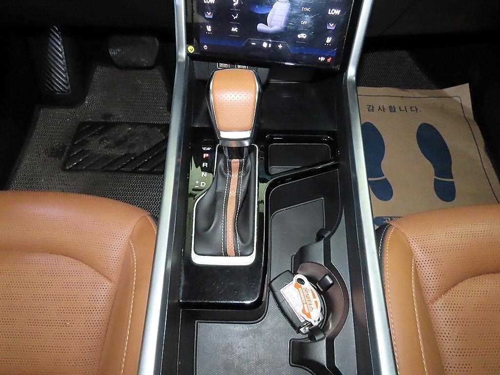 KG모빌리티(쌍용) 토레스 1.5 GDI-T 4WD T7 이미지 12