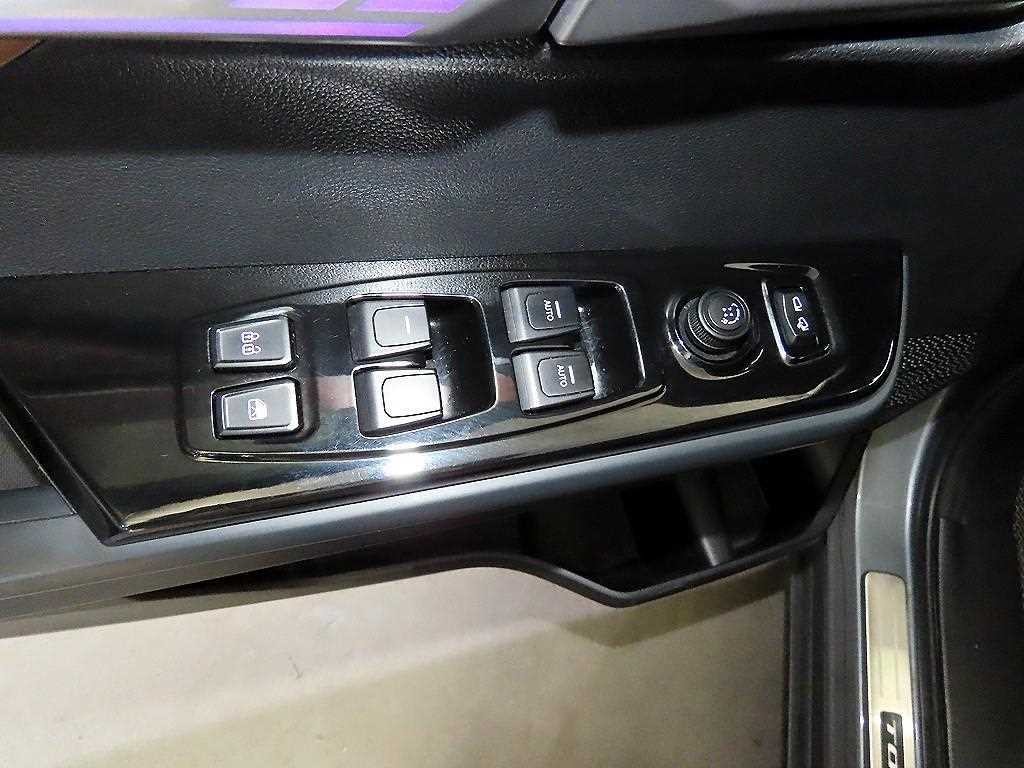 KG모빌리티(쌍용) 토레스 1.5 GDI-T 4WD T7 이미지 13