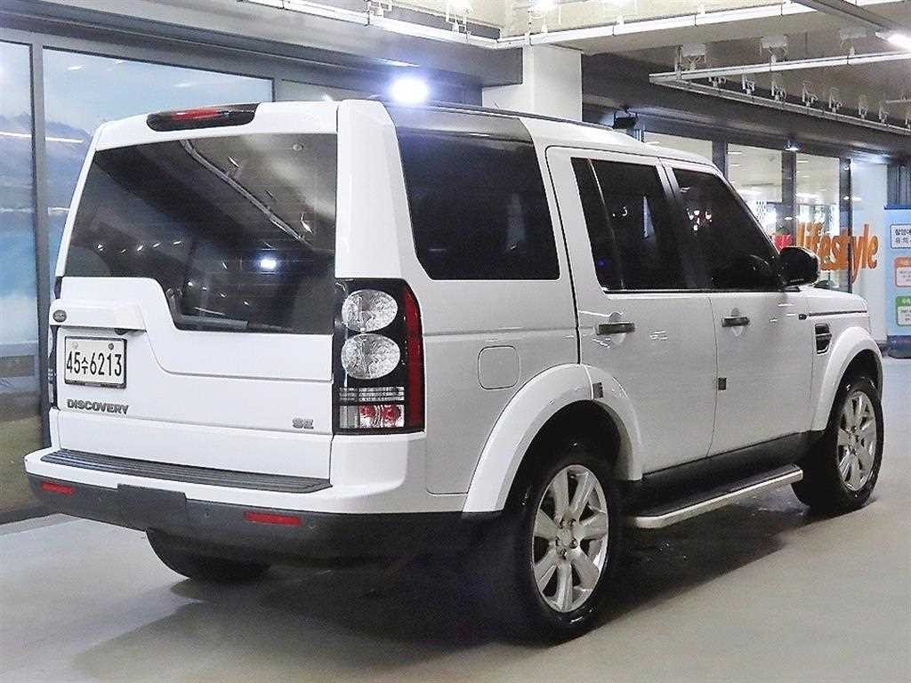 랜드로버 디스커버리 디스커버리4 3.0 SDV6 SE 이미지 4