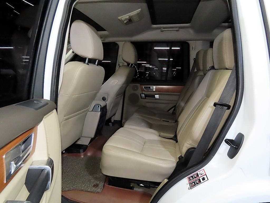 랜드로버 디스커버리 디스커버리4 3.0 SDV6 SE 이미지 7