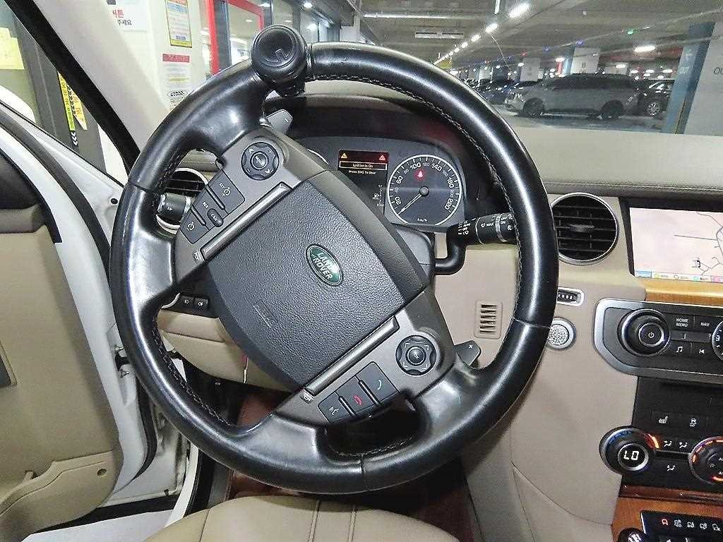 랜드로버 디스커버리 디스커버리4 3.0 SDV6 SE 이미지 8