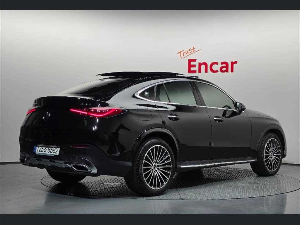 벤츠 GLC 클래스 GLC클래스 X254 GLC300 4MATIC 쿠페 이미지 2