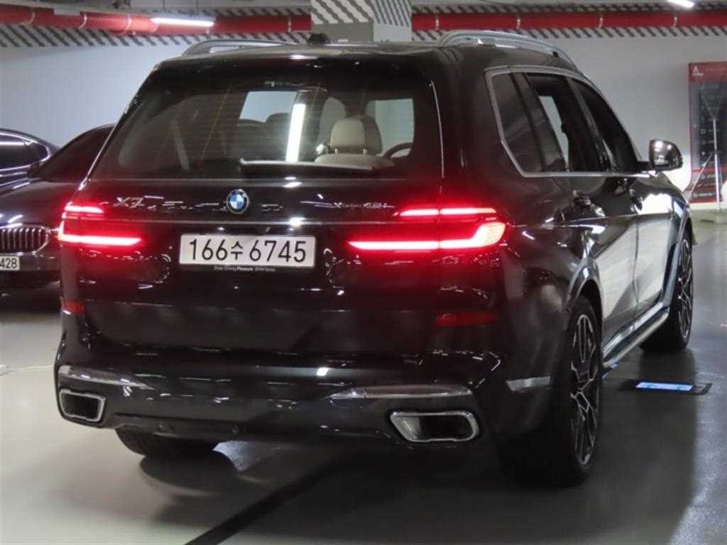 BMW X7 X7 (G07) xDrive 40i M 스포츠 이미지 3