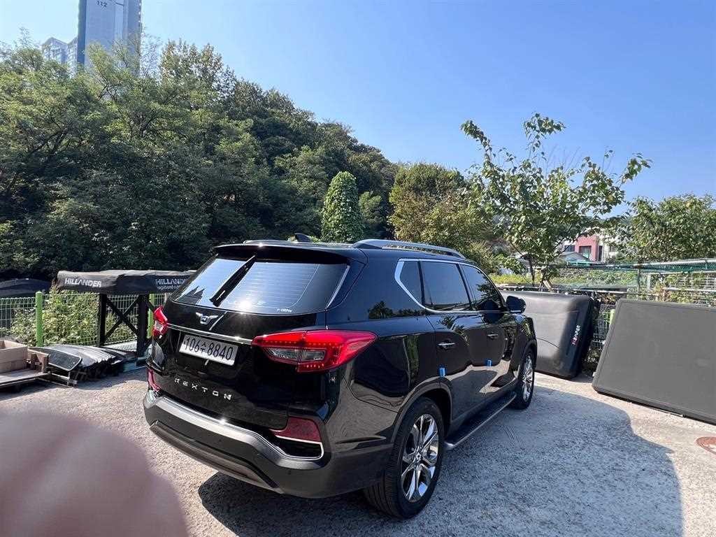 KG모빌리티(쌍용) 렉스턴 G4렉스턴 디젤 2.2 4WD 헤리티지 스페셜 이미지 3