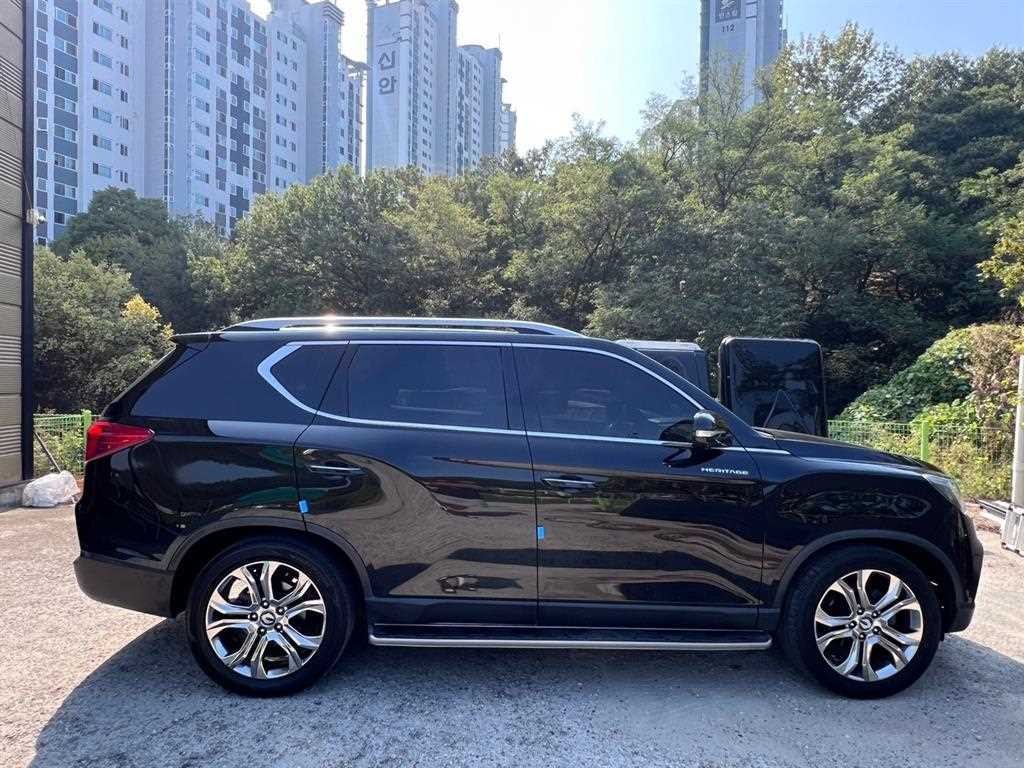 KG모빌리티(쌍용) 렉스턴 G4렉스턴 디젤 2.2 4WD 헤리티지 스페셜 이미지 7