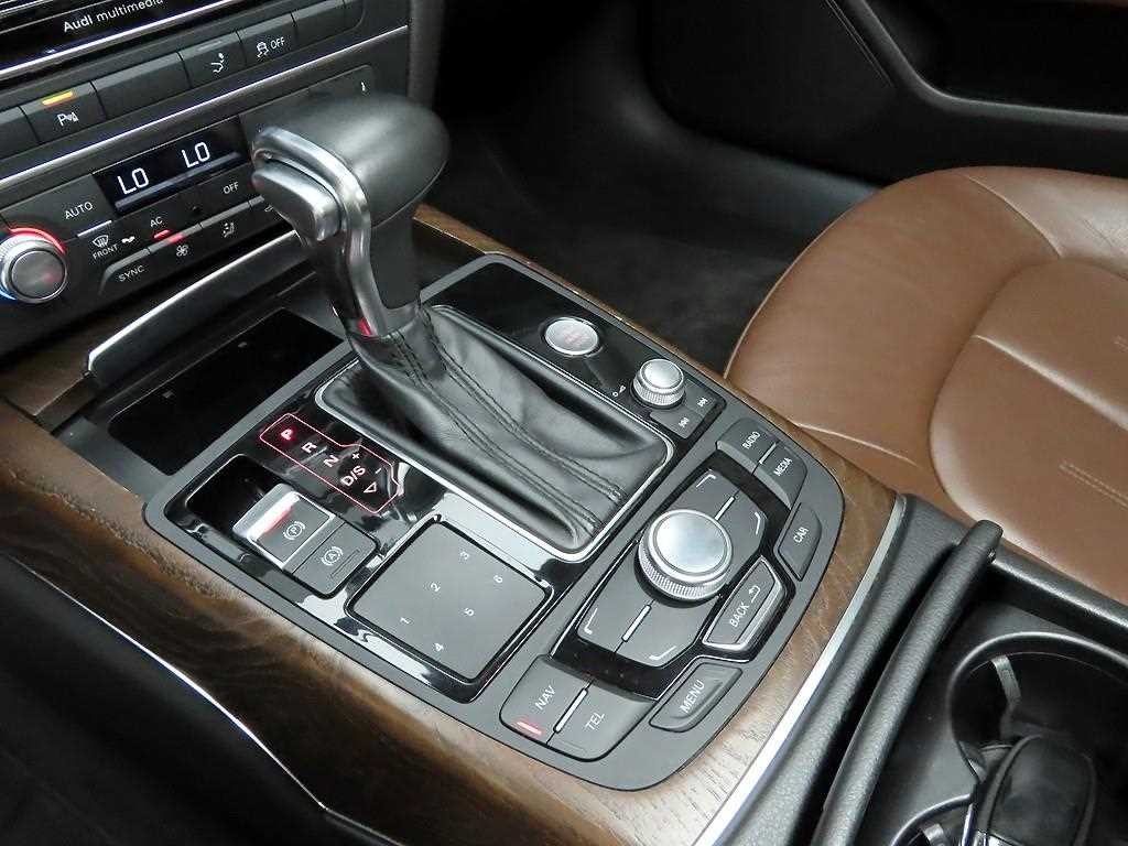 아우디 A7 3.0 TFSI 콰트로 다이나믹 이미지 10