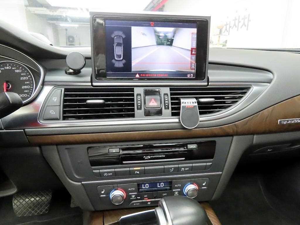 아우디 A7 3.0 TFSI 콰트로 다이나믹 이미지 9