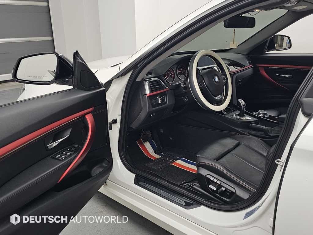 BMW 그란투리스모 3시리즈 GT (F34) GT 320D xDrive 스포트 이미지 11