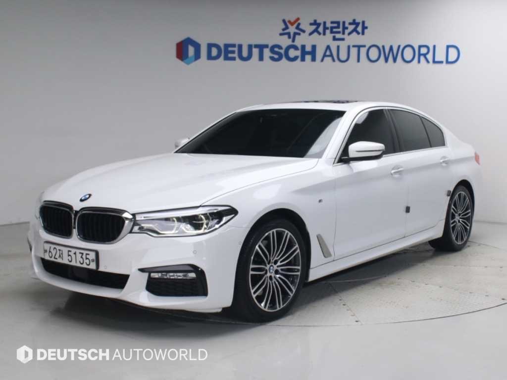 BMW 5시리즈 5시리즈 (G30) 530i xDrive M 스포츠 이미지 1