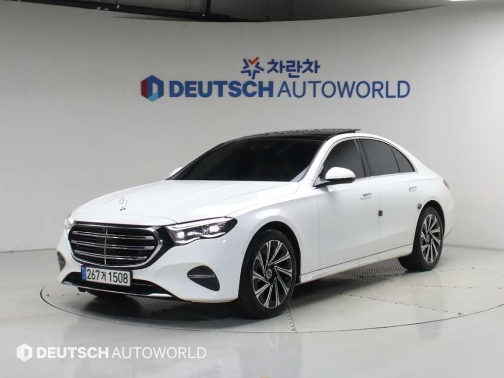 벤츠 E 클래스 E-클래스 W214 E300 4MATIC 익스클루시브 이미지 1