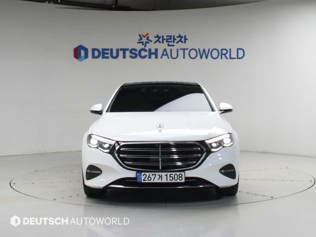 벤츠 E 클래스 E-클래스 W214 E300 4MATIC 익스클루시브 이미지 3