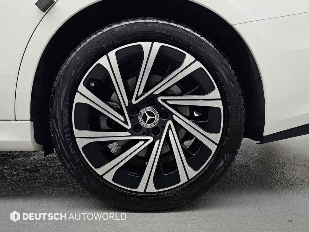 벤츠 E 클래스 E-클래스 W214 E300 4MATIC 익스클루시브 이미지 5