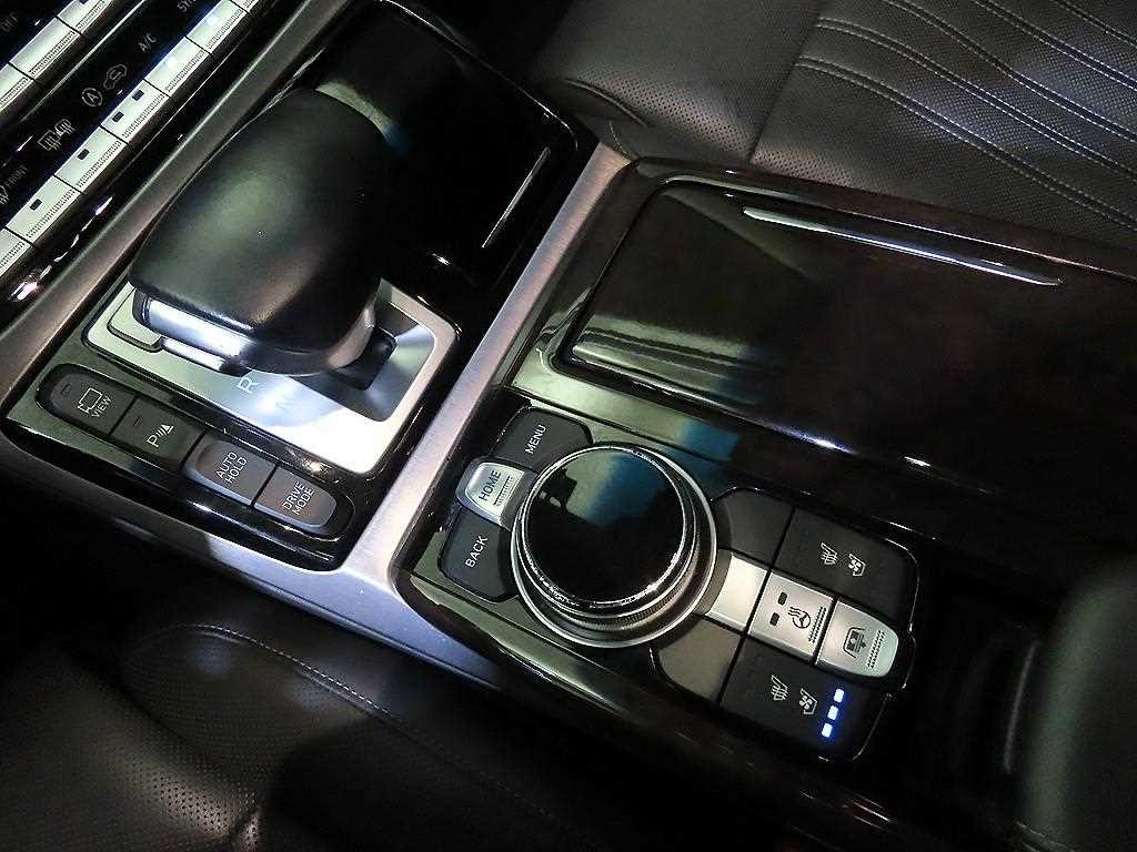 제네시스 EQ900 3.3 T-GDI AWD 프리미엄 럭셔리 이미지 12