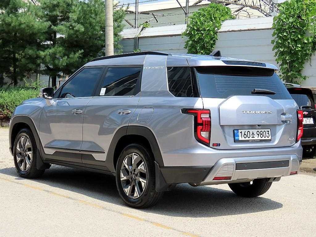 KG모빌리티(쌍용) 토레스 더 뉴 토레스 하이브리드 T7 2WD 이미지 3