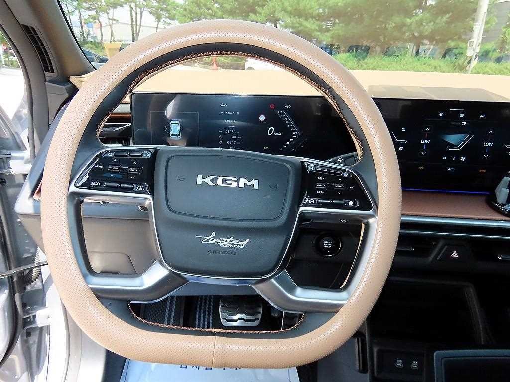 KG모빌리티(쌍용) 토레스 더 뉴 토레스 하이브리드 T7 2WD 이미지 8