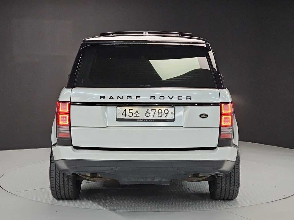 랜드로버 레인지로버 레인지로버 4세대 4.4 SDV8 VOGUE SE 디젤 이미지 3