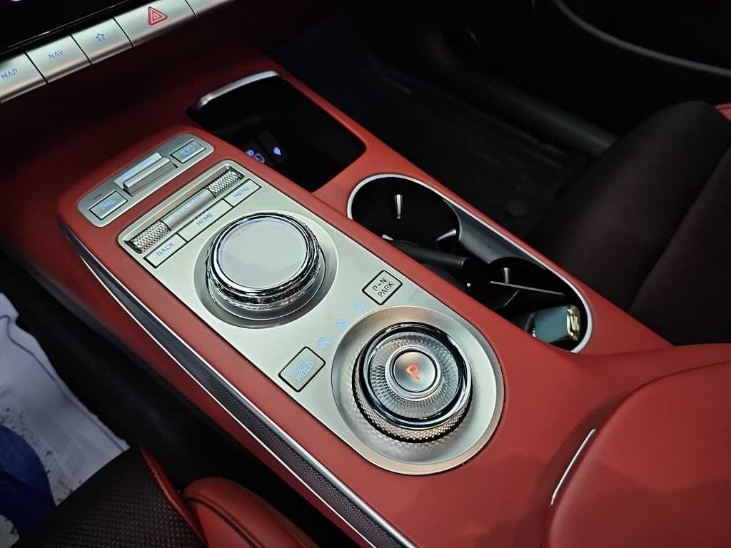 제네시스 GV70 2.5T 가솔린 2WD 스포츠 이미지 8
