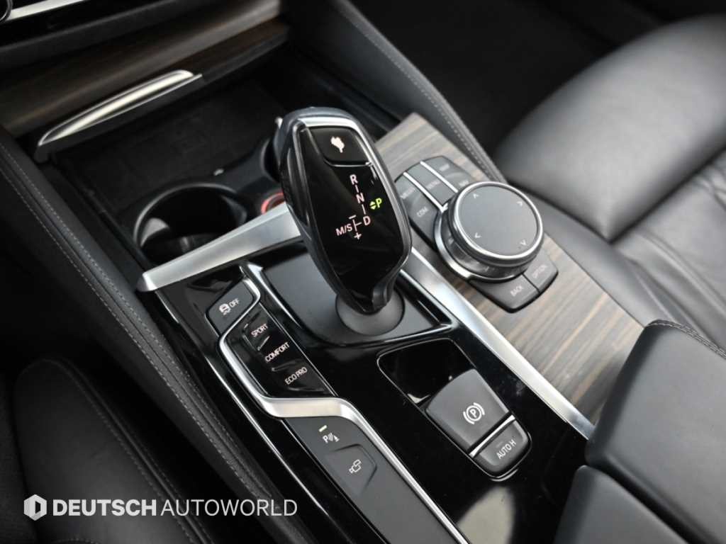 BMW 5시리즈 5시리즈 (G30) 530i xDrive M 스포츠 플러스 이미지 9
