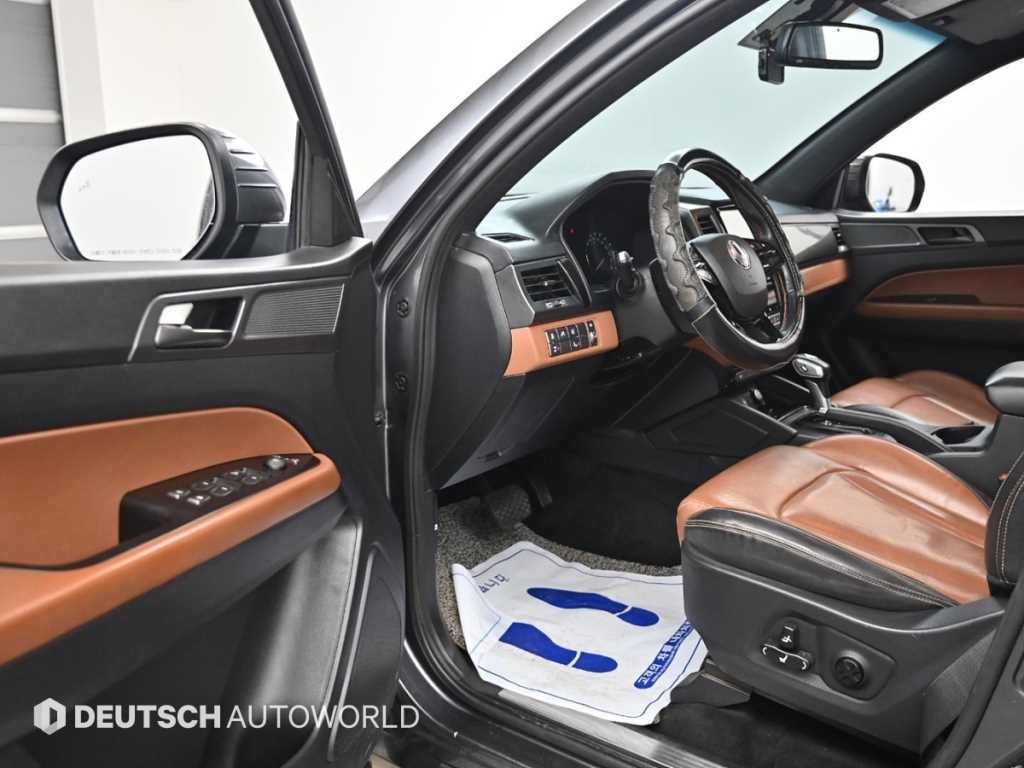 KG모빌리티(쌍용) 렉스턴 렉스턴 스포츠 칸 디젤 2.2 4WD 5링크 노블레스 이미지 11