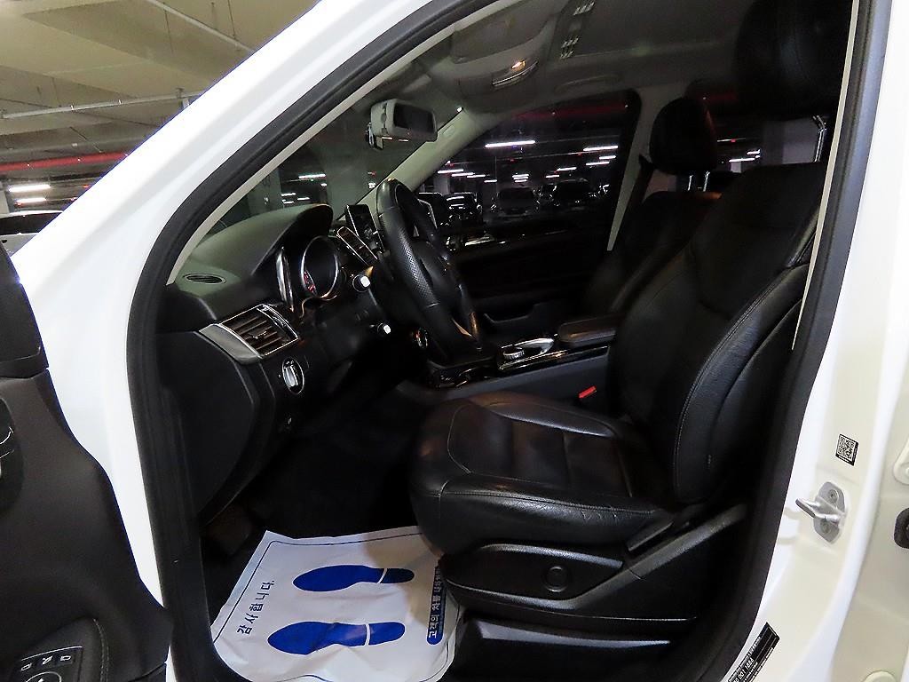 벤츠 GLE 클래스 GLE 클래스 W166 GLE 250 d 4MATIC 이미지 6