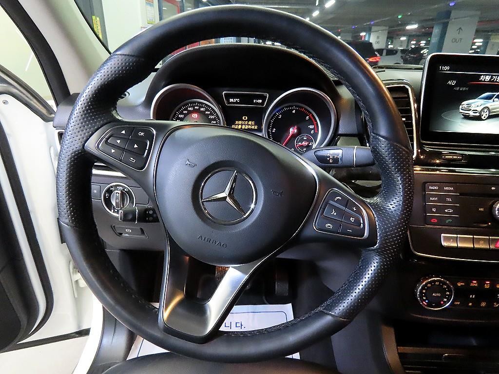 벤츠 GLE 클래스 GLE 클래스 W166 GLE 250 d 4MATIC 이미지 8