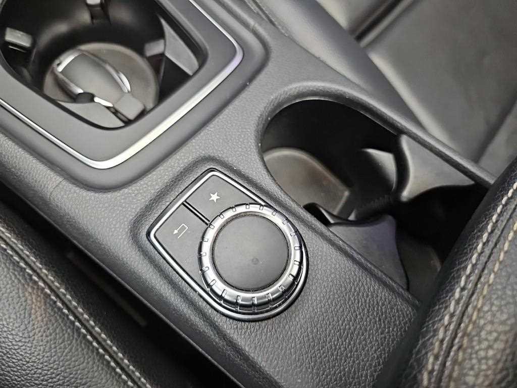 벤츠 GLA 클래스 GLA클래스 X156 GLA220 프리미엄 이미지 13