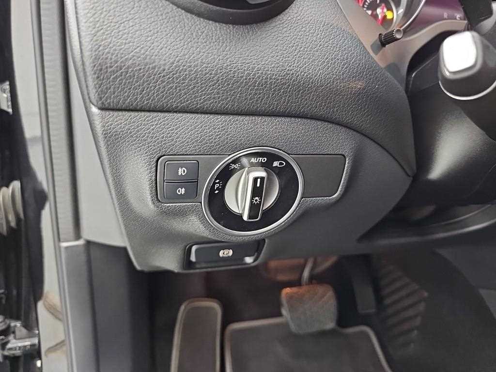 벤츠 GLA 클래스 GLA클래스 X156 GLA220 프리미엄 이미지 15