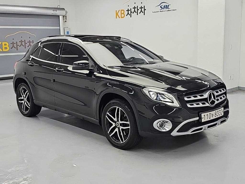 벤츠 GLA 클래스 GLA클래스 X156 GLA220 프리미엄 이미지 18
