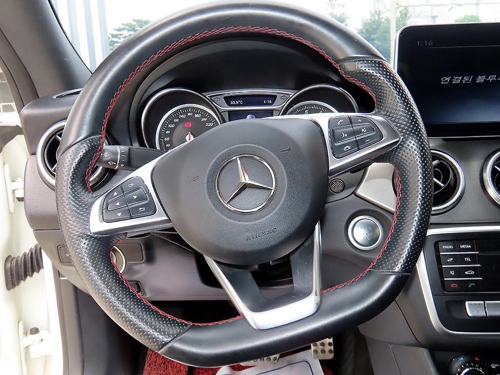 벤츠 CLA 클래스 CLA클래스 CLA 220 AMG LINE 이미지 8
