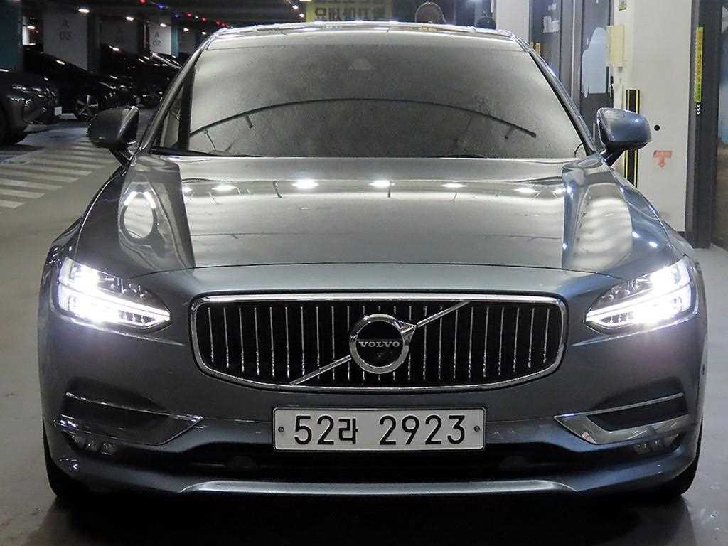 볼보 S90 T5 인스크립션 이미지 2