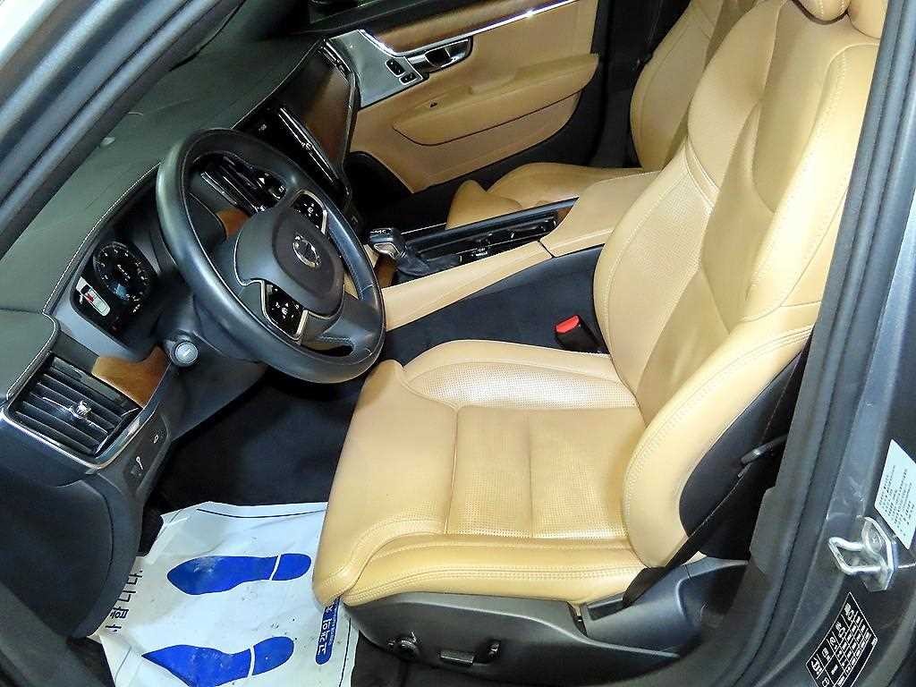 볼보 S90 T5 인스크립션 이미지 6