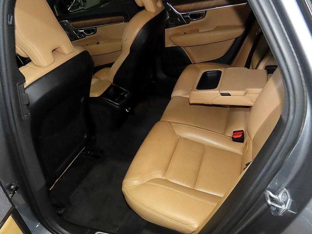 볼보 S90 T5 인스크립션 이미지 7