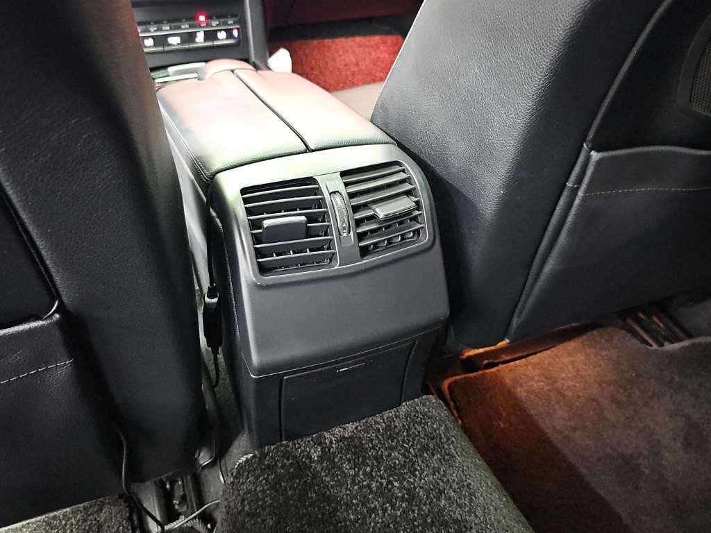 벤츠 E 클래스 E-클래스 W212 E220 블루텍 아방가르드 스포츠 이미지 13