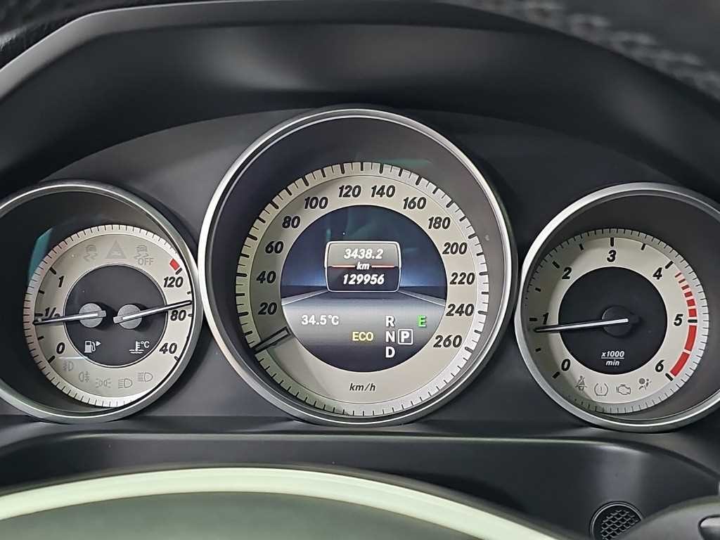 벤츠 E 클래스 E-클래스 W212 E220 블루텍 아방가르드 스포츠 이미지 6