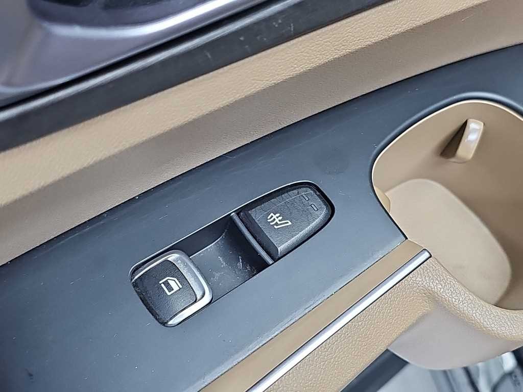 기아 쏘렌토 더 뉴 쏘렌토 4세대 가솔린 2.5T 2WD 프레스티지 이미지 14